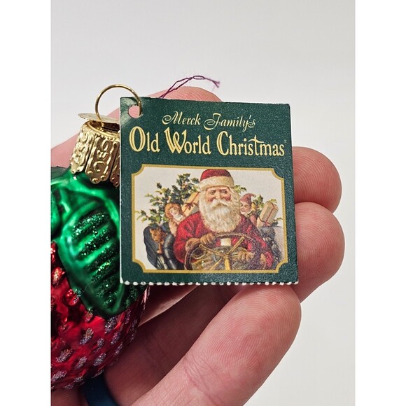 VTG Blown Glass Merck Old World Christmas Ornament Glistening Strawberry Fruit - Picture 3 of 8